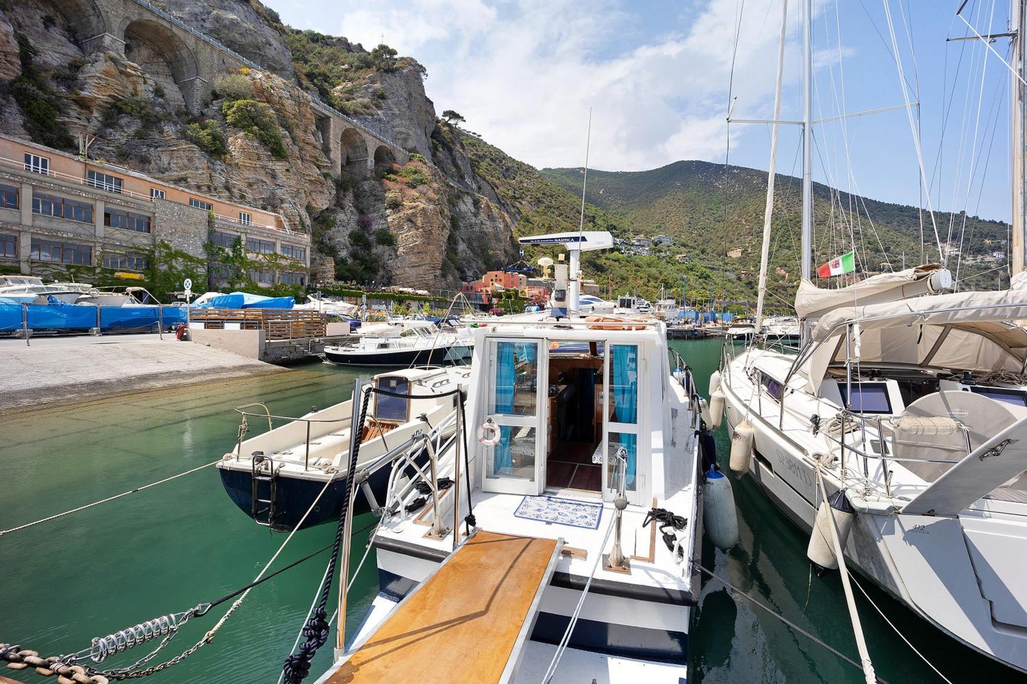 Aloha Jak'S Boat Alassio Eksteriør bilde